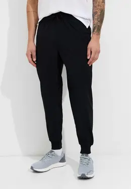 Under Armour: Спортивные брюки 