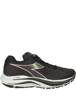 Diadora: Чёрные кроссовки 