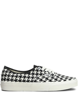 Vans: Белые кроссовки 