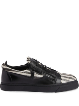 Giuseppe Zanotti: Чёрные кроссовки 
