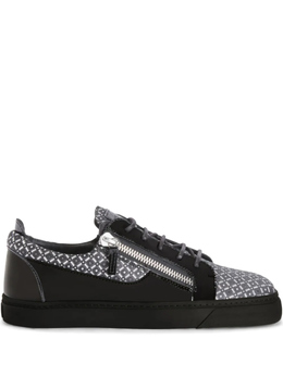 Giuseppe Zanotti: Чёрные кроссовки 