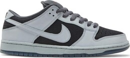 Nike: Серые кроссовки  Dunk Low Premium SB