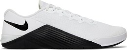 Nike: Белые кроссовки 