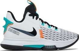 Nike: Белые кроссовки 