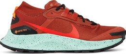 Nike: Оранжевые кроссовки  Pegasus Trail 3