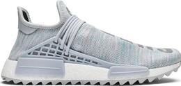 Adidas: Серые кроссовки  NMD