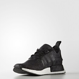 Adidas: Чёрные кроссовки  NMD_R1 Primeknit