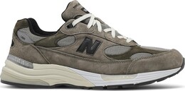 New Balance: Серые кроссовки  992