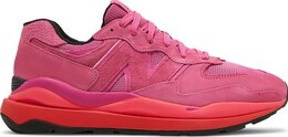 New Balance: Розовые кроссовки  57/40