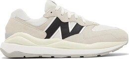 New Balance: Бежевые кроссовки  57/40