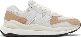 New Balance: Бежевые кроссовки  57/40