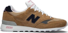 New Balance: Бежевые кроссовки  577