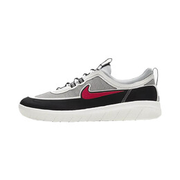 Nike: Чёрные кеды 