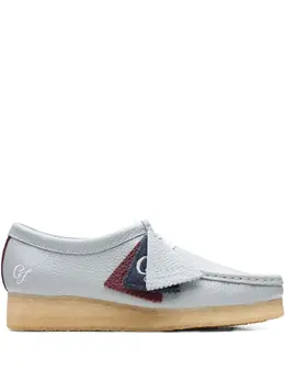 Clarks Originals: Светлые лоферы 