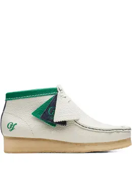 Clarks Originals: Светлые ботинки 