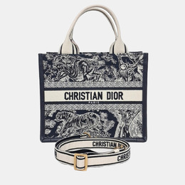 Dior: Голубая сумка-шоппер 