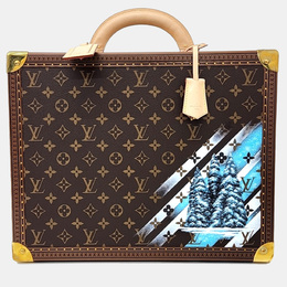Louis Vuitton: Коричневая сумка 