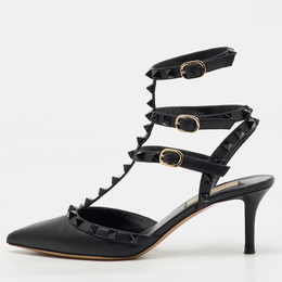 Valentino: Чёрные туфли  Rockstud
