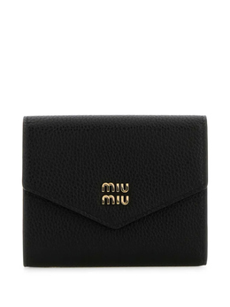 Miu Miu: Чёрный кошелёк 