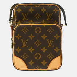 Louis Vuitton: Коричневая сумка через плечо 