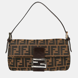 Fendi: Коричневая сумка  Baguette