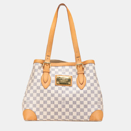 Louis Vuitton: Белая сумка 