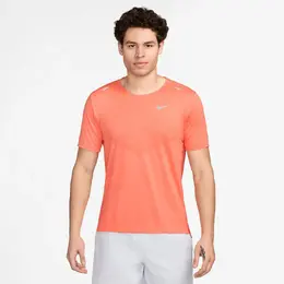 Nike: Оранжевая футболка  Dri FIT