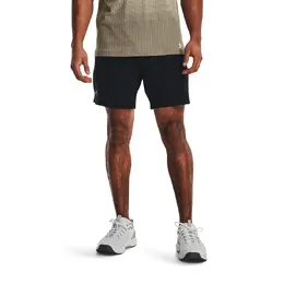 Under Armour: Чёрные шорты 