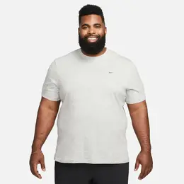 Nike: Серая футболка  Dri FIT