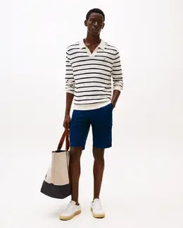 Tommy Hilfiger: Тёмные шорты 