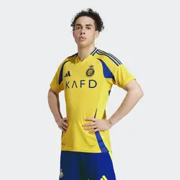 Adidas: Жёлтая футболка 