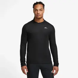 Nike: Чёрная футболка  Dri FIT Trail