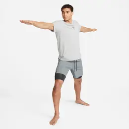 Nike: Серые шорты  Dri FIT