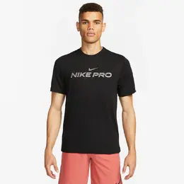Nike: Чёрная футболка  Dri FIT