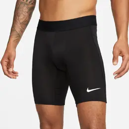 Nike: Чёрные шорты 