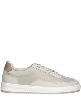 Filling Pieces: Кроссовки 