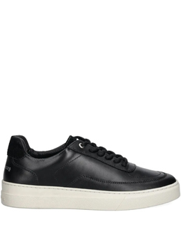 Filling Pieces: Чёрные кроссовки 