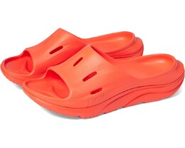HOKA: Яркие сандалии 
