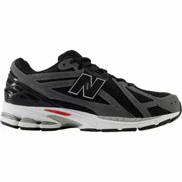 New Balance: Чёрные кроссовки 