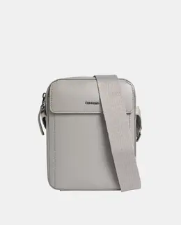 Calvin Klein: Поясная сумка с принтом 