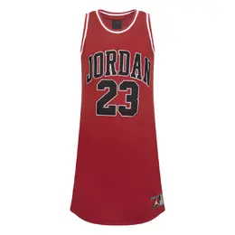 Jordan: Красное платье 