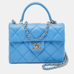Chanel: Голубая сумка 