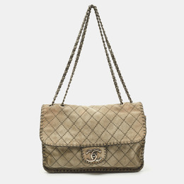 Chanel: Тёмная сумка 