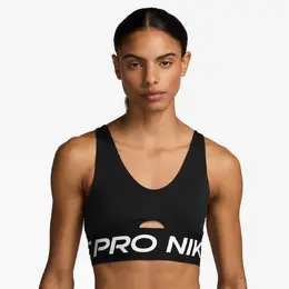 Nike: Чёрная футболка 