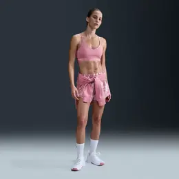 Nike: Светлый топ 