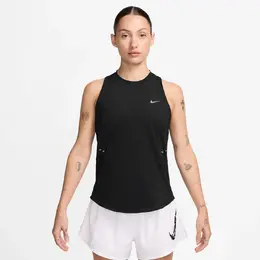 Nike: Чёрная футболка 