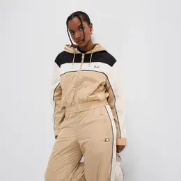 Ellesse: Короткий топ 