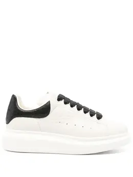 Alexander McQueen: Белые кроссовки 