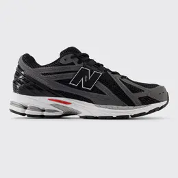 New Balance: Чёрные кроссовки 