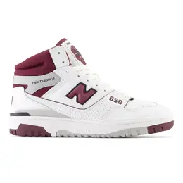 New Balance: Белые кроссовки 